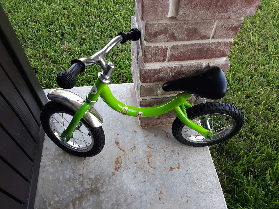 boot scoot balance bike